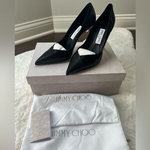 NWT Authentic Jimmy Choo Cass 95 Black Pointed Patent & Leather Pumps Size 39